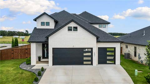 Photo of 6601 SW First Light Street, Bentonville, AR 72713 (MLS # 1351347)