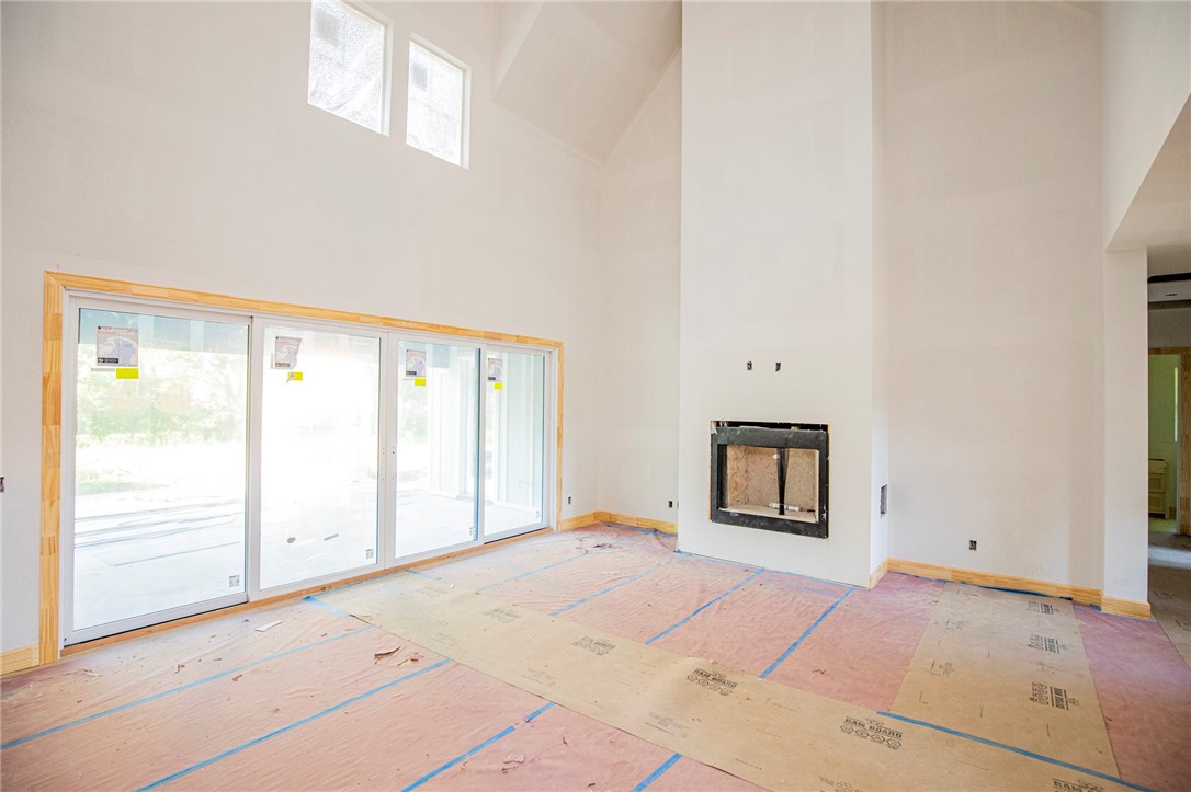 Happy Home Sub Bentonville - Residential