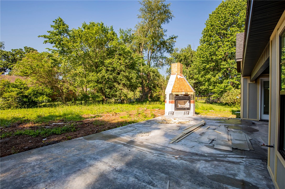 Happy Home Sub Bentonville - Residential