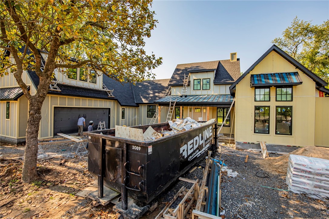 Happy Home Sub Bentonville - Residential