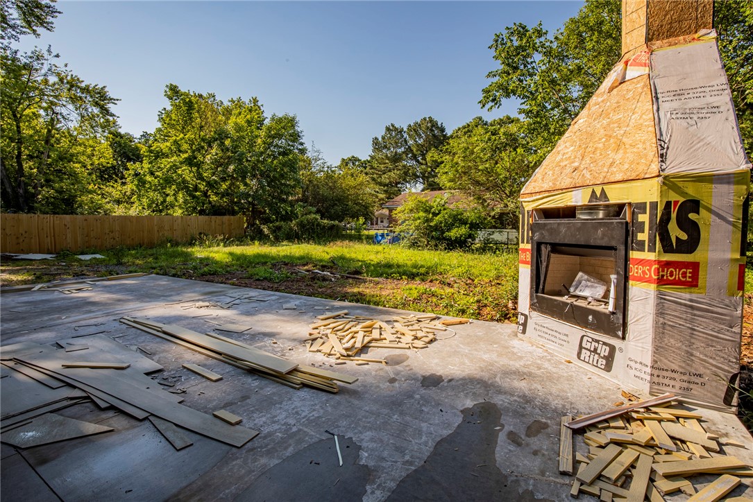 Happy Home Sub Bentonville - Residential