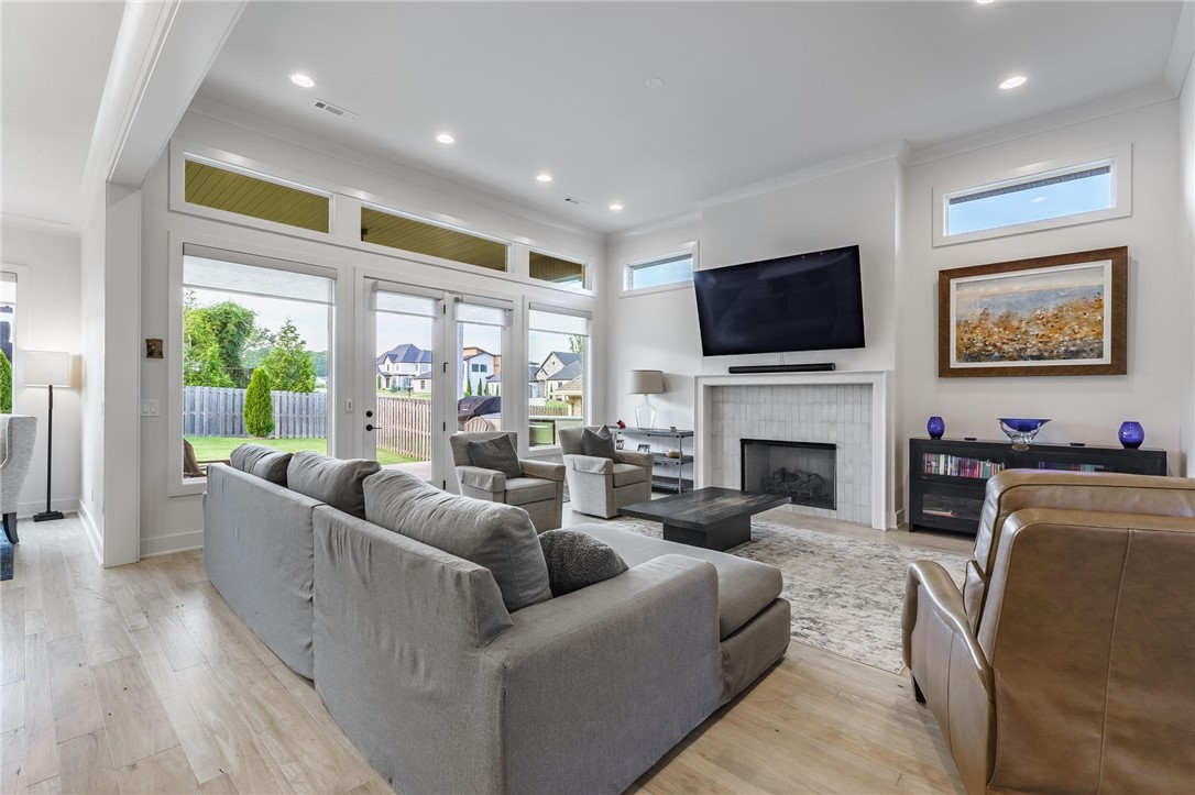 Shadow Valley Ph 10 Rogers - Residential