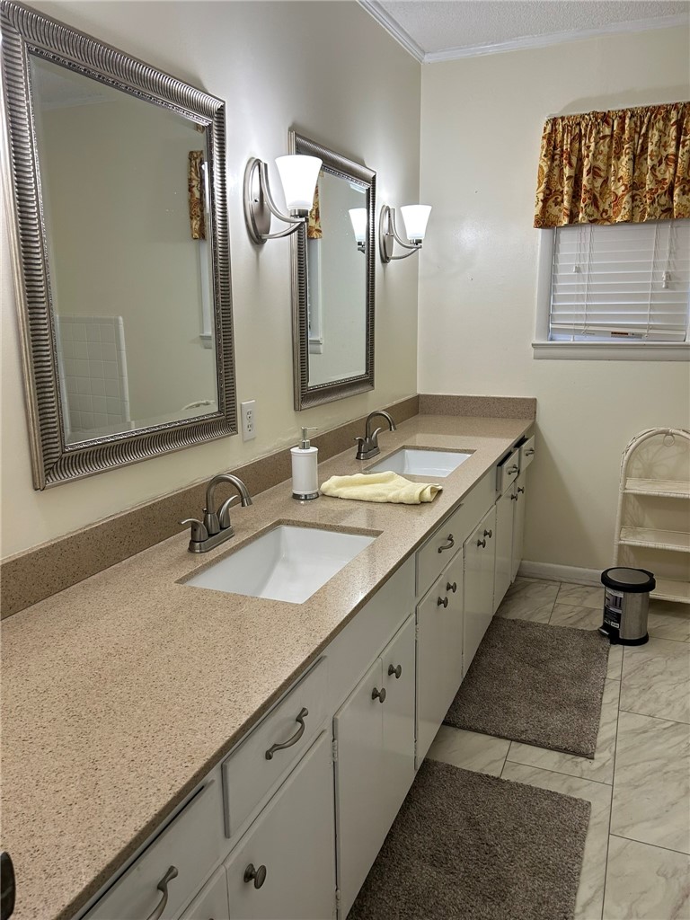 Truman Shinn - Residential