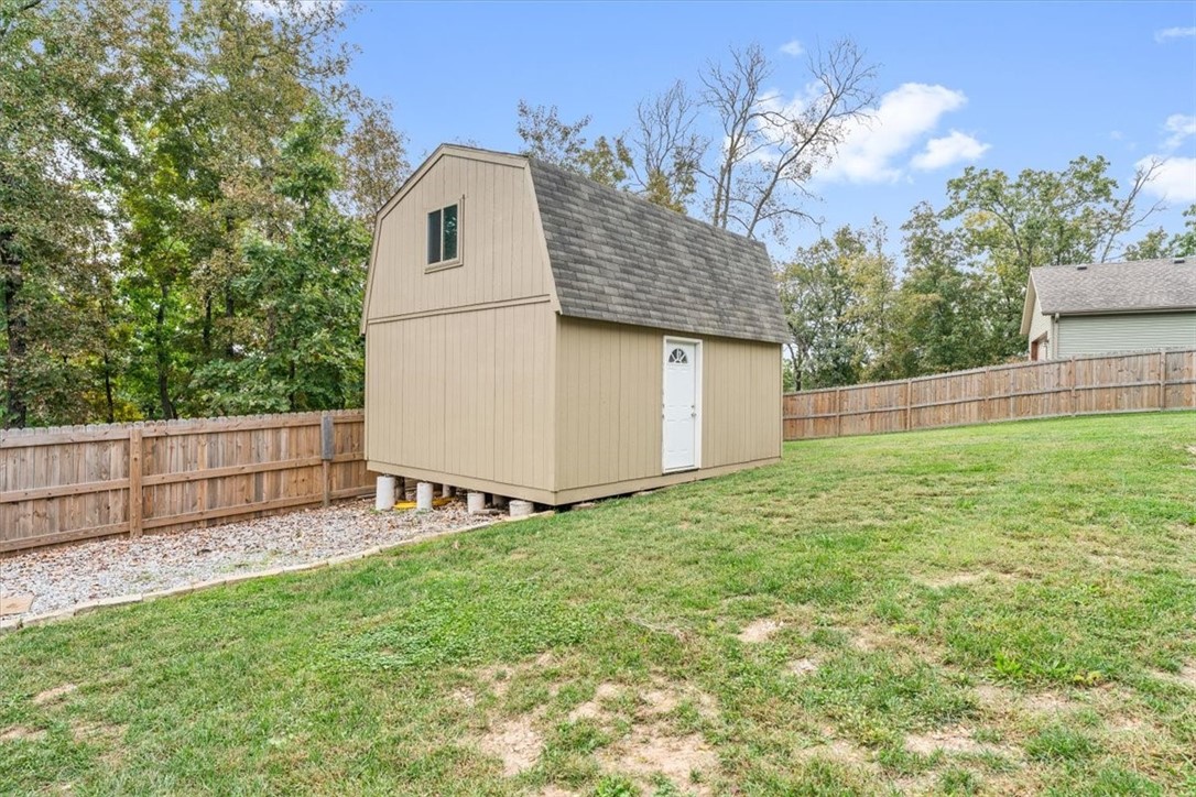Brittany Sub Bvv - Residential