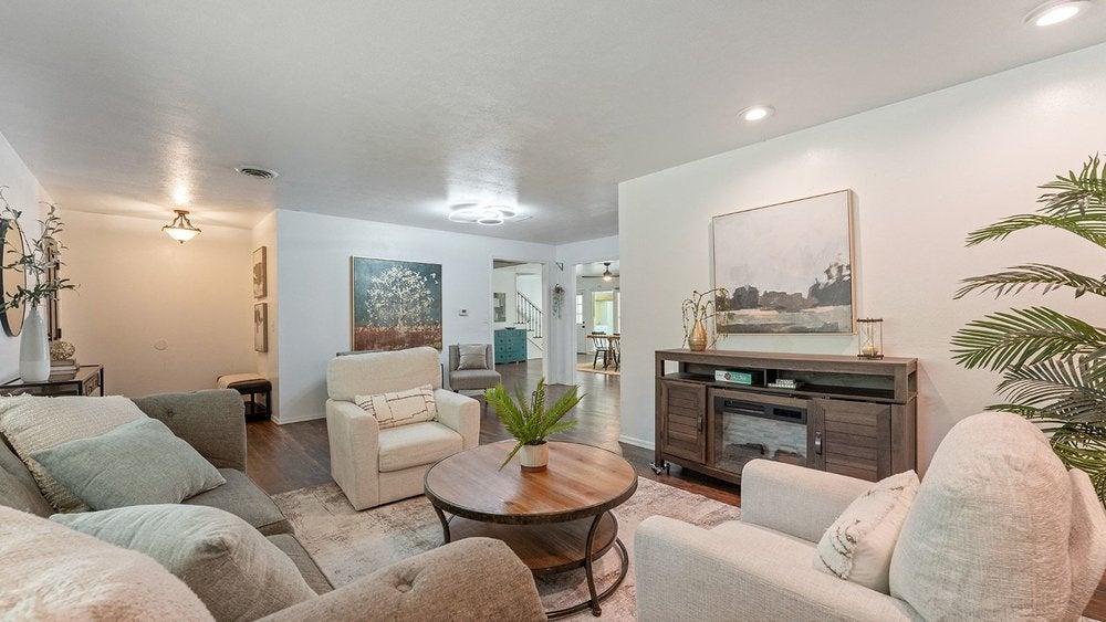 1501 Camino Real