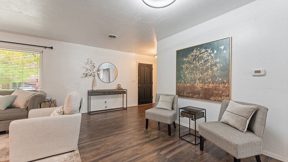 1501 Camino Real