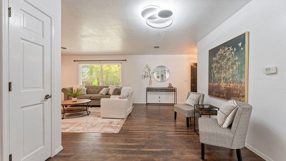 1501 Camino Real