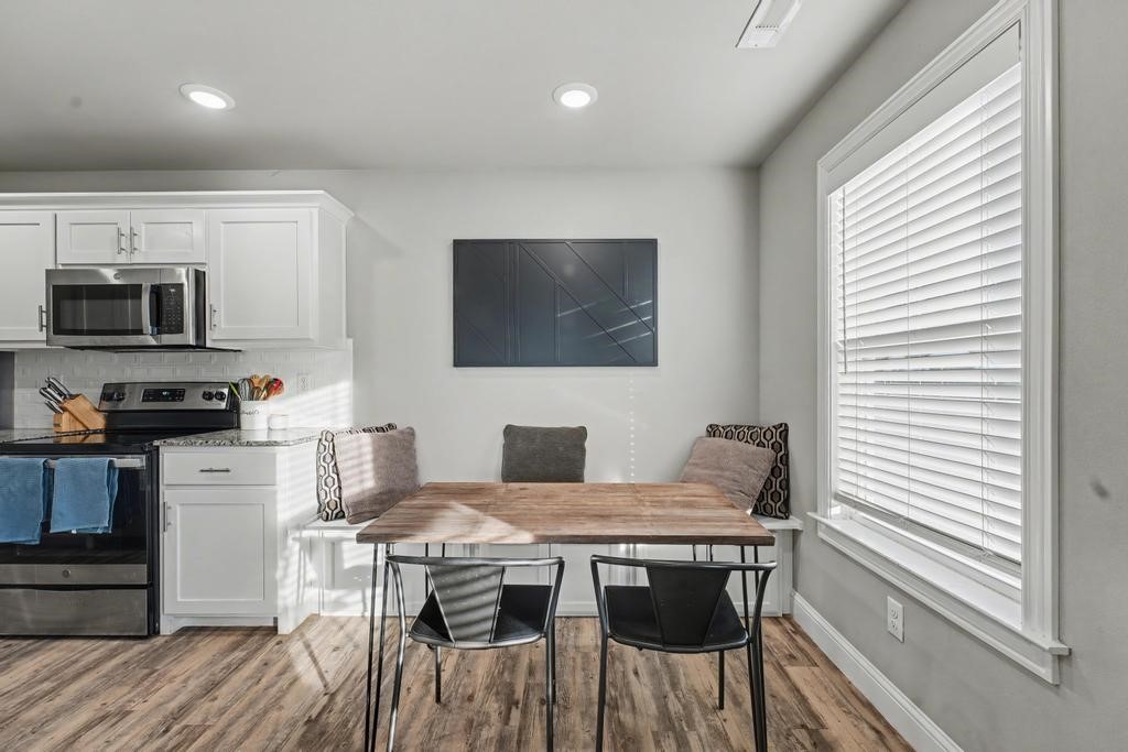 Wire Ridge Rogers - Residential