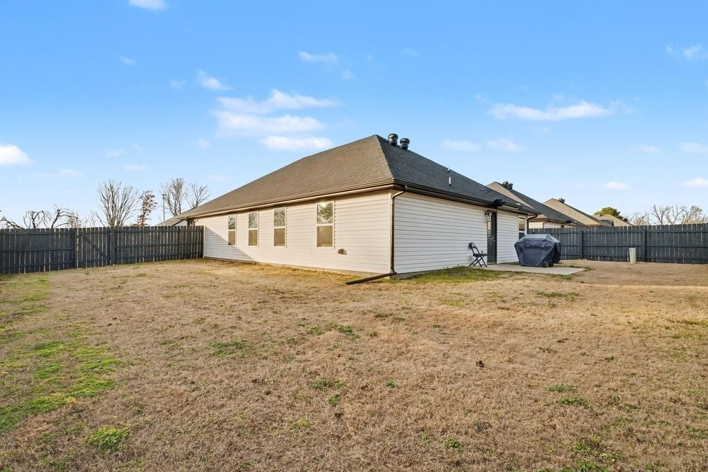 Wire Ridge Rogers - Residential