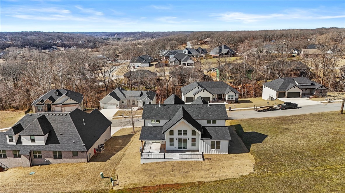 Sugar Creek Residence Cmnty Ph I - Residential