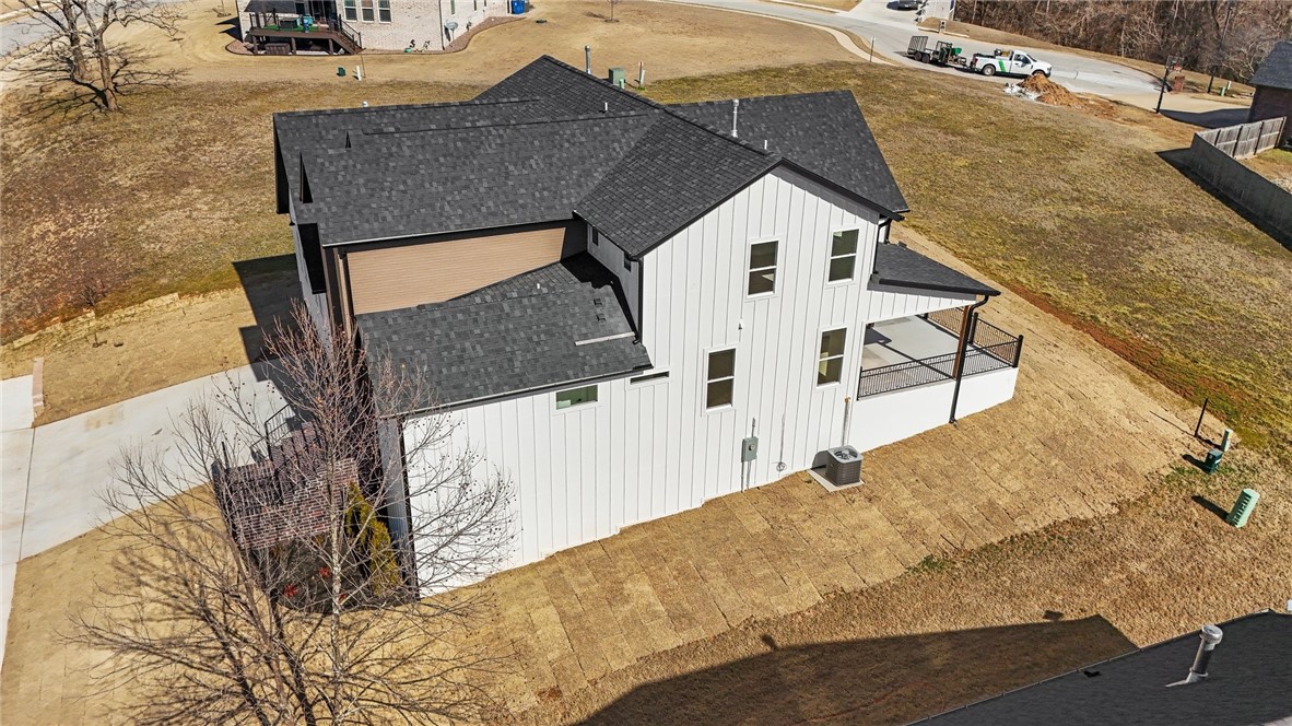 Sugar Creek Residence Cmnty Ph I - Residential