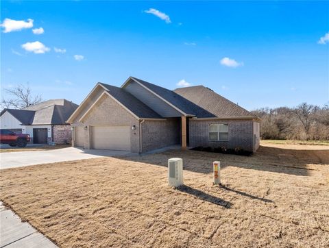 Photo of 79 W Watson Lane, Farmington, AR 72730 (MLS # 1332288)