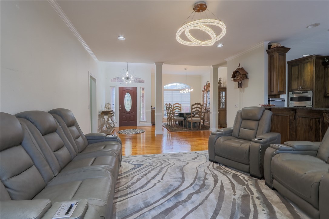 Southwind Terrace Ph Iv - Residential