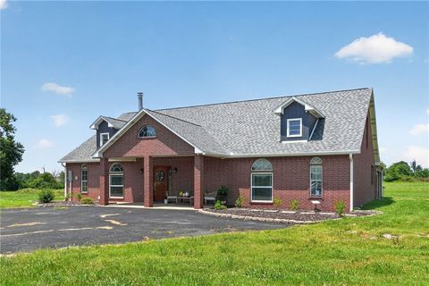 Photo of 20500 Keck Road, Siloam Springs, AR 72761 (MLS # 1356201)