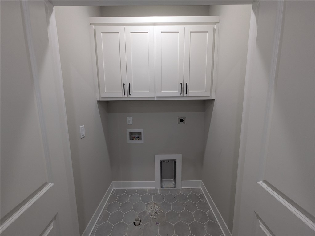 Sherlock Sub Bvv - Residential