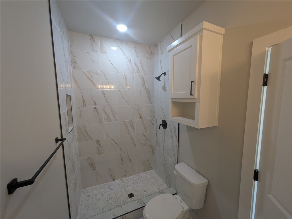 Sherlock Sub Bvv - Residential