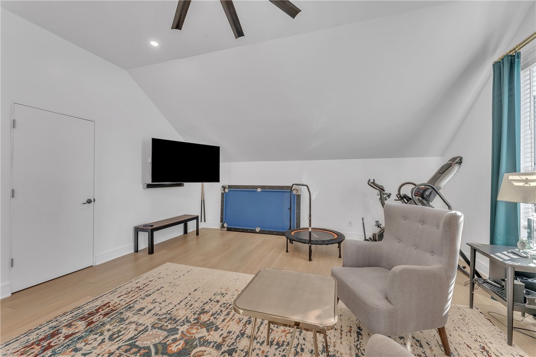 Pinnacle Sub Ph 1, The Rogers - Residential