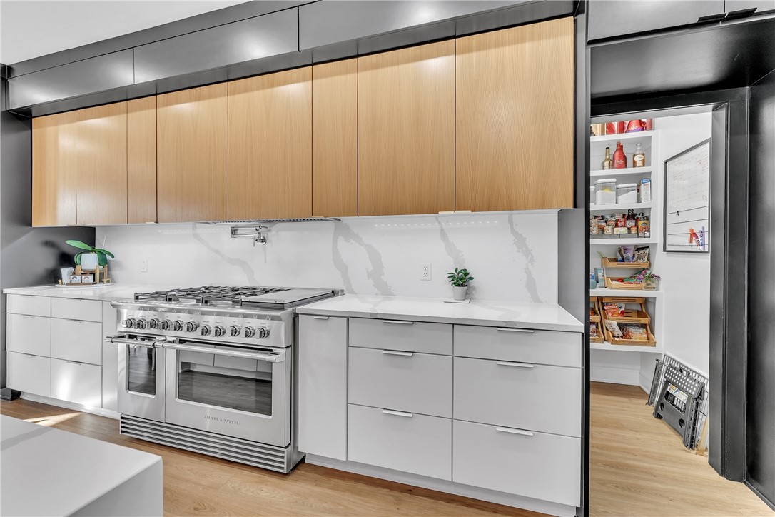 Pinnacle Sub Ph 1, The Rogers - Residential