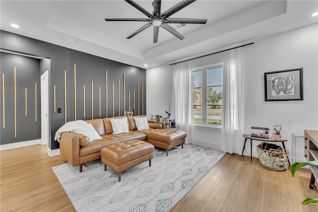 Pinnacle Sub Ph 1, The Rogers - Residential