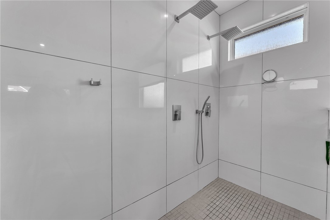 Pinnacle Sub Ph 1, The Rogers - Residential