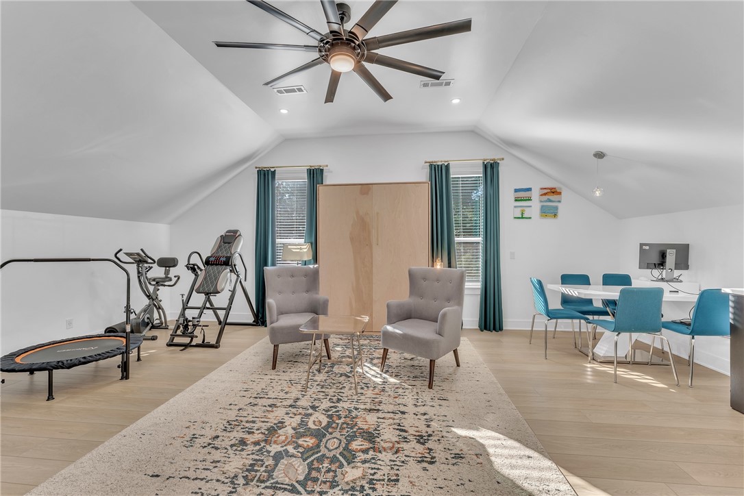 Pinnacle Sub Ph 1, The Rogers - Residential