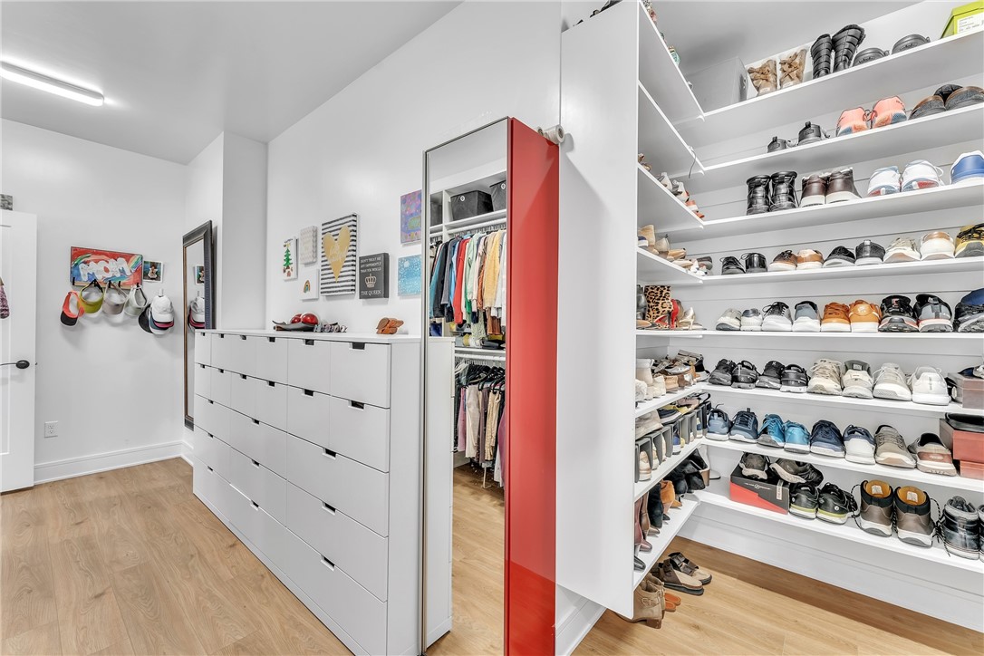 Pinnacle Sub Ph 1, The Rogers - Residential