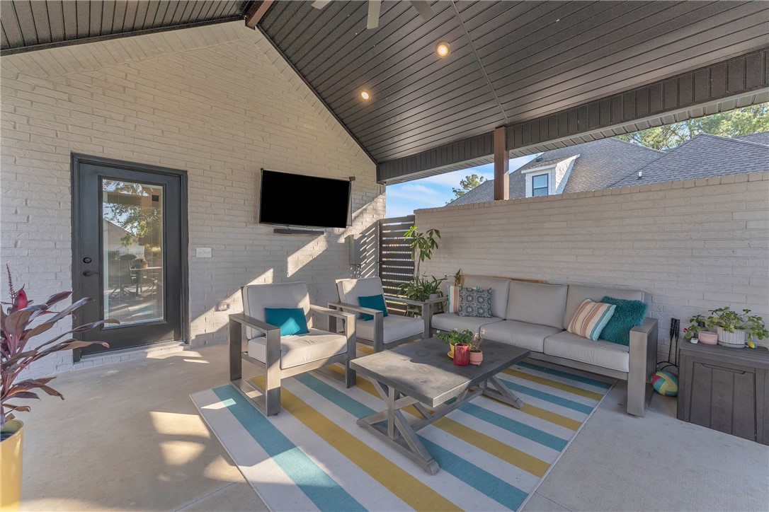 Pinnacle Sub Ph 1, The Rogers - Residential