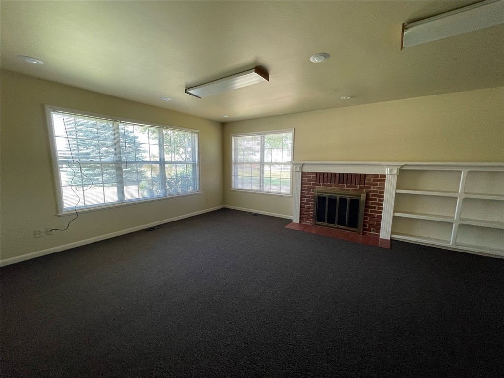Links At Springdale Ph II - Commercial Lease