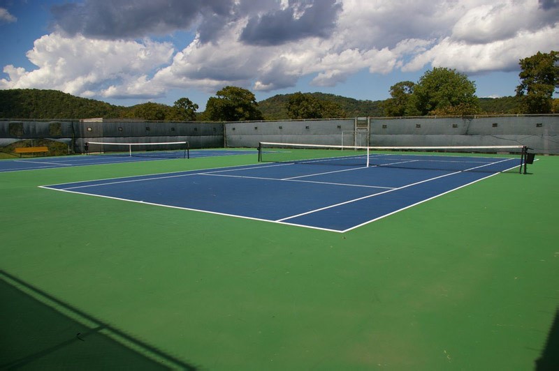 Unit 3 Holiday Island - Land