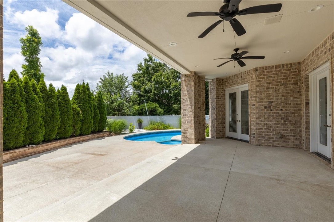 Champions Golf & Cc Rogers - Residential