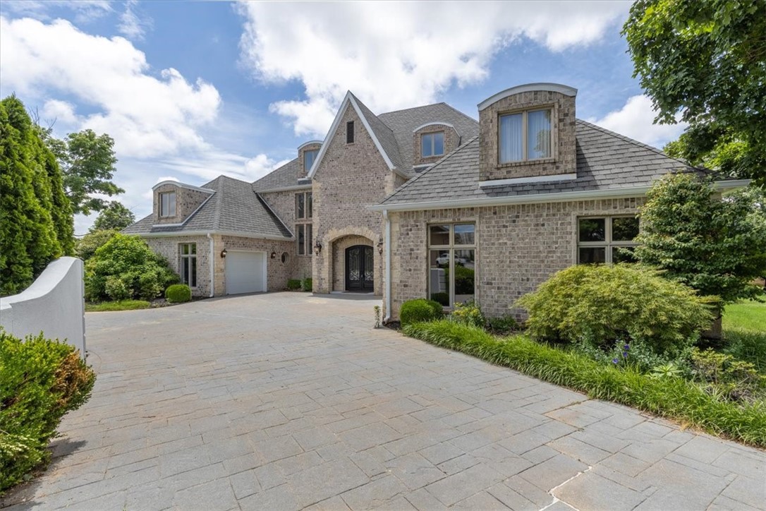Champions Golf & Cc Rogers - Residential