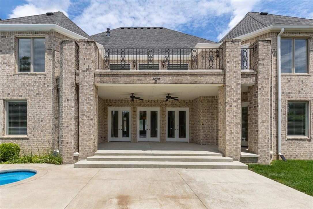 Champions Golf & Cc Rogers - Residential