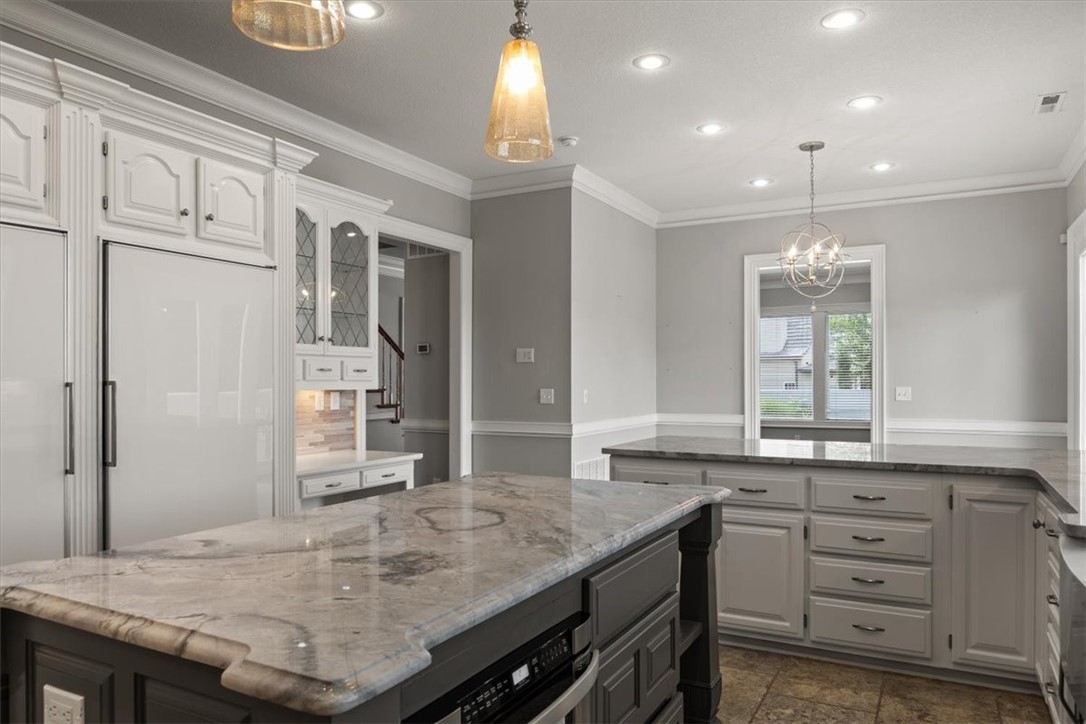 Champions Golf & Cc Rogers - Residential
