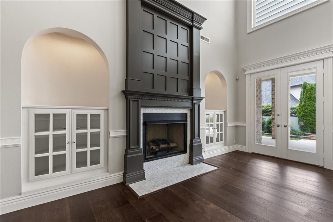 Champions Golf & Cc Rogers - Residential