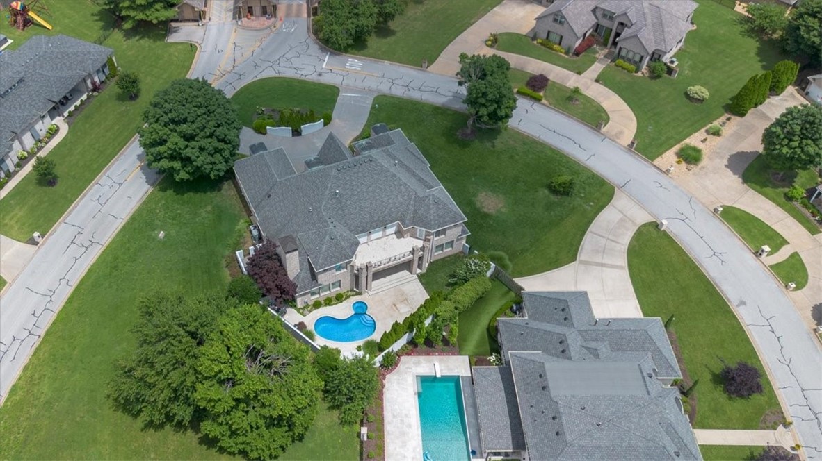 Champions Golf & Cc Rogers - Residential