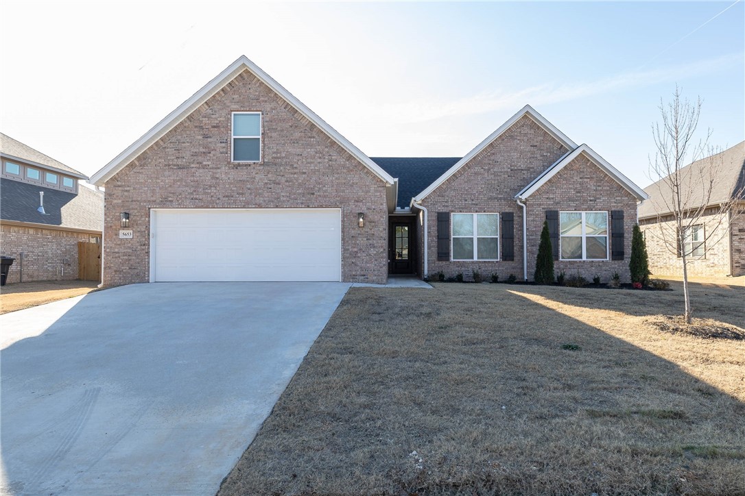 Collins Cove Sub - Residential Lease