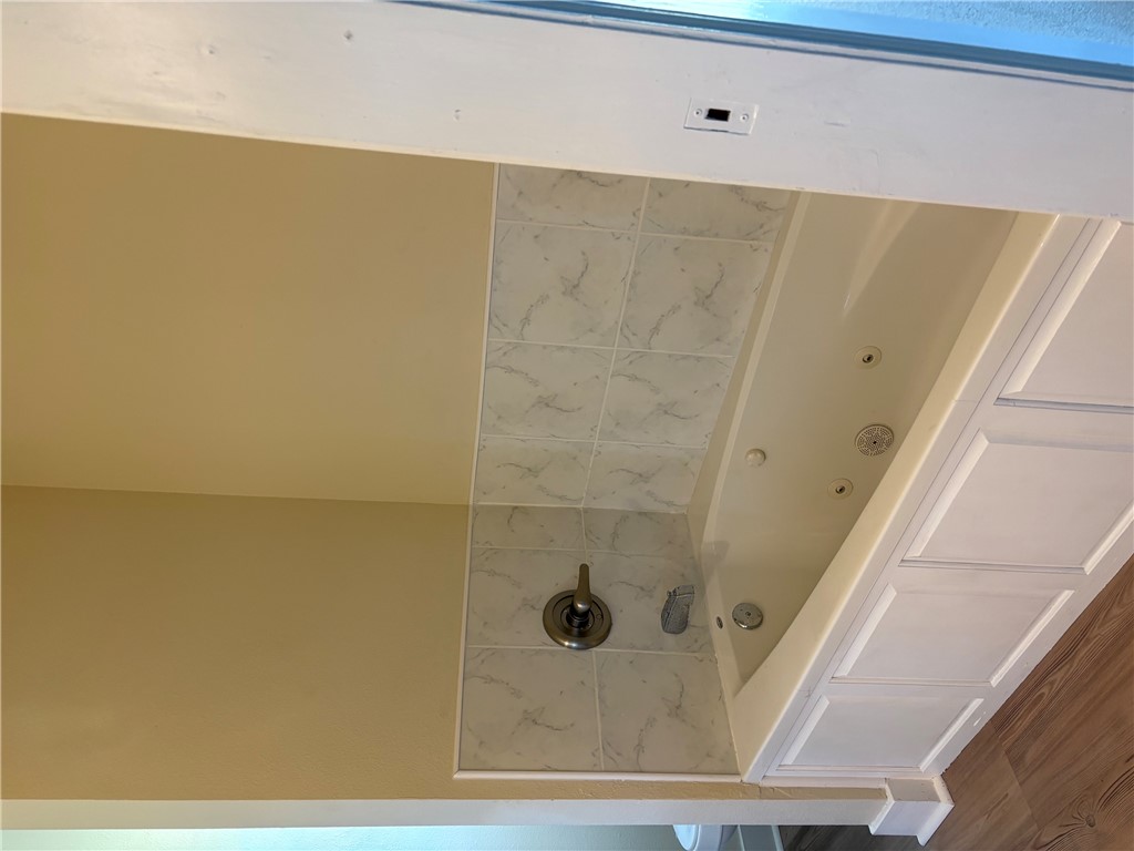 Hollybrooke Estates Ph Iii - Residential