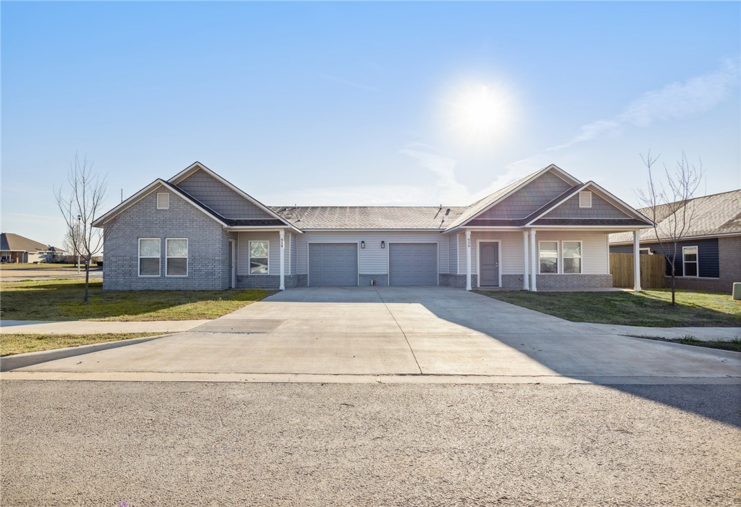 Welcome home to your luxury 3 bedroom 2 bath smart home located in the Valley Oaks Duplex Community in Centerton. These Duplexes have amazing amenities like all wood cabinets with soft close doors, granite countertops, farm style oversized sink, beautiful wood look tile throughout home, garage and driveway parking, Panoramic WIFI enabled keyless entry locks and smart thermostats, lighted vanity mirrors, fenced yard, lawn care included and more. This beautiful walk-able neighborhood is located within walking distance to Bentonville West High School and only a short drive to Downtown Bentonville, restaurants, shopping, I-49 and much more! Monthly $60 WIFI & Technology Fee added at time of lease signing. * Pictures may not be of exact unit available