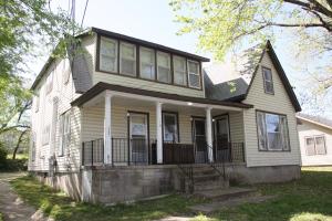 Great investment - 4 Plex and Home. 1 single family rental $450 a month. 1 unit $341 a month. 3 units are vacant.