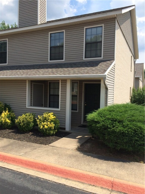 Cute end unit townhouse in very convenient location. All appliances included,fireplace in living room, good storage and covered porch. Small pet considered with pet deposit. Taking applications now ready July 9th.