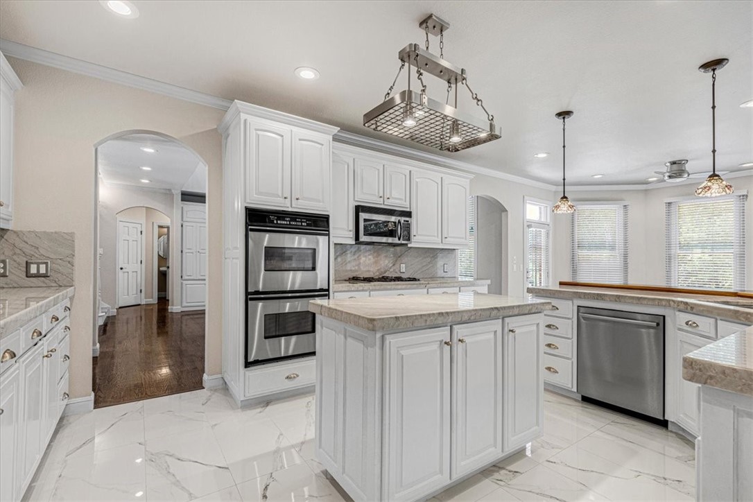 Pinnacle Champions Golf & CC Rogers - Residential