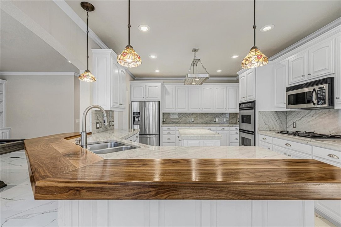 Pinnacle Champions Golf & CC Rogers - Residential