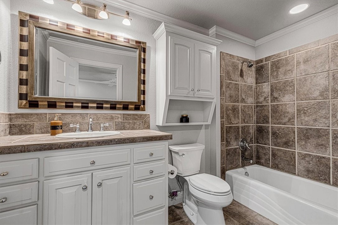 Pinnacle Champions Golf & CC Rogers - Residential