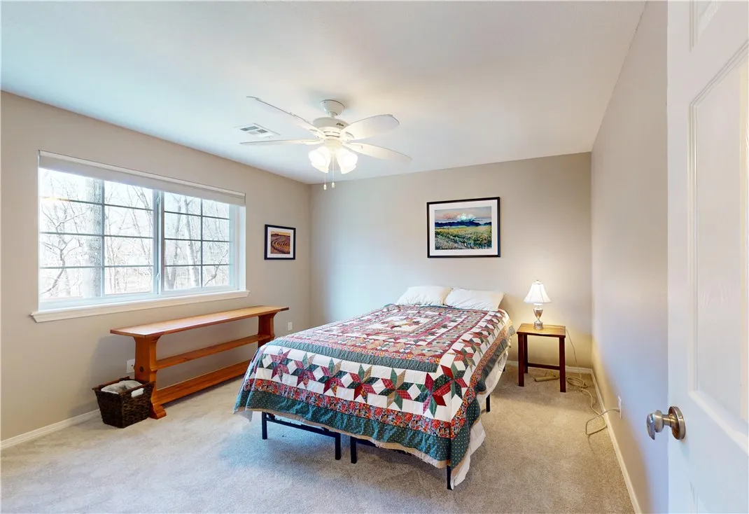 Rogers, Arkansas 72756, United States, 5 Bedrooms Bedrooms, ,4 BathroomsBathrooms,Residential,Pending,78584