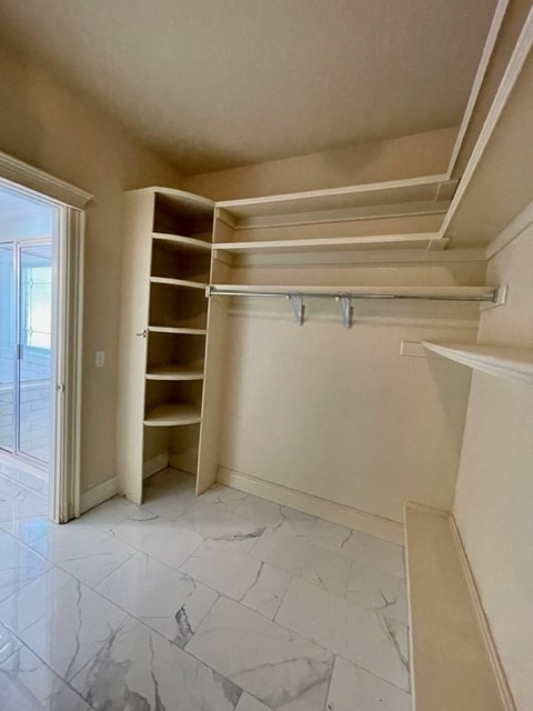 Shenandoah Hills - Residential Lease