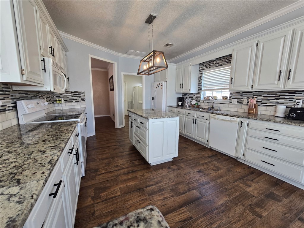 Whispering Timbers - Residential