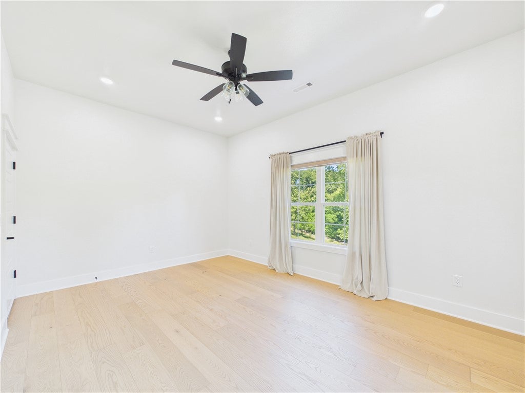 Meadows, The Little Flock - Residential