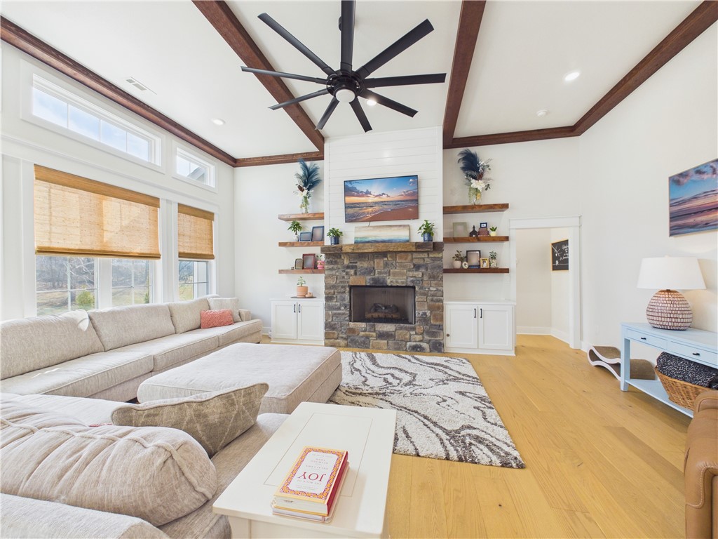 Meadows, The Little Flock - Residential