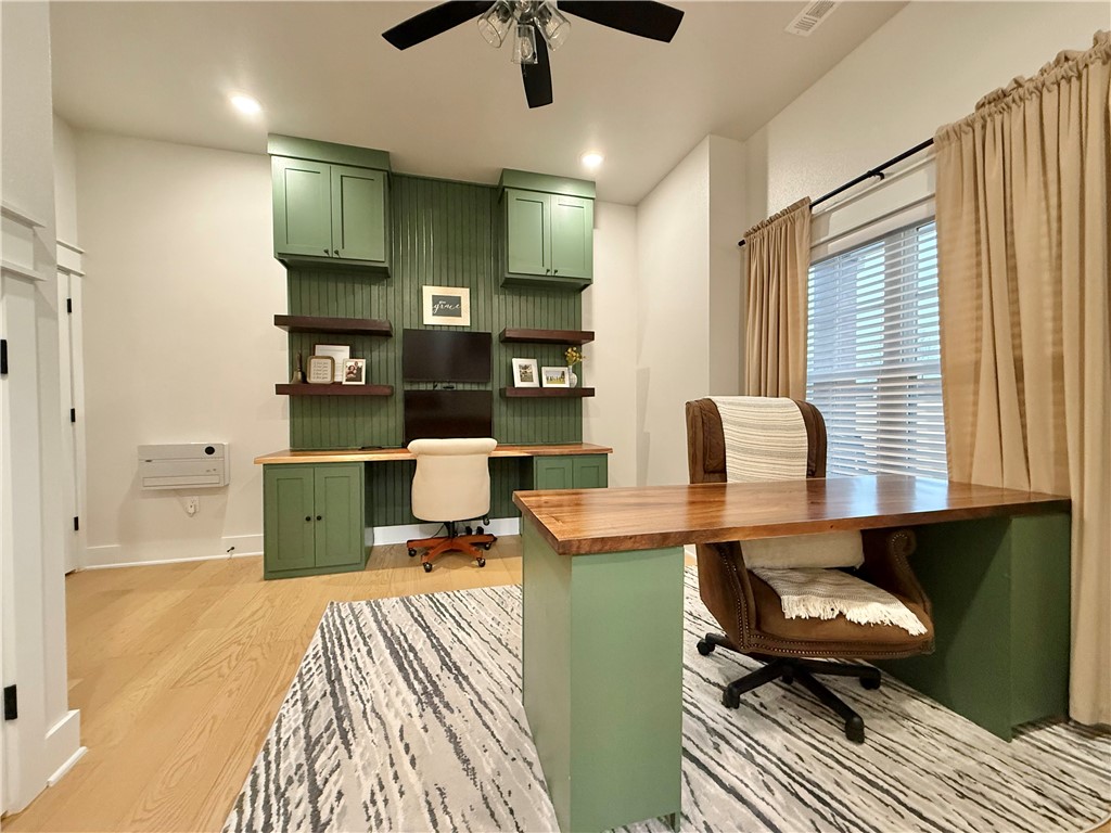 Meadows, The Little Flock - Residential