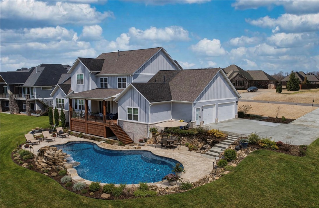 Meadows, The Little Flock - Residential